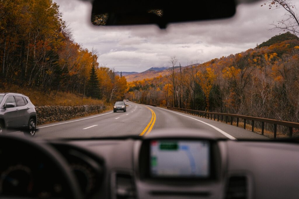 pro e contro viaggiare in autunno